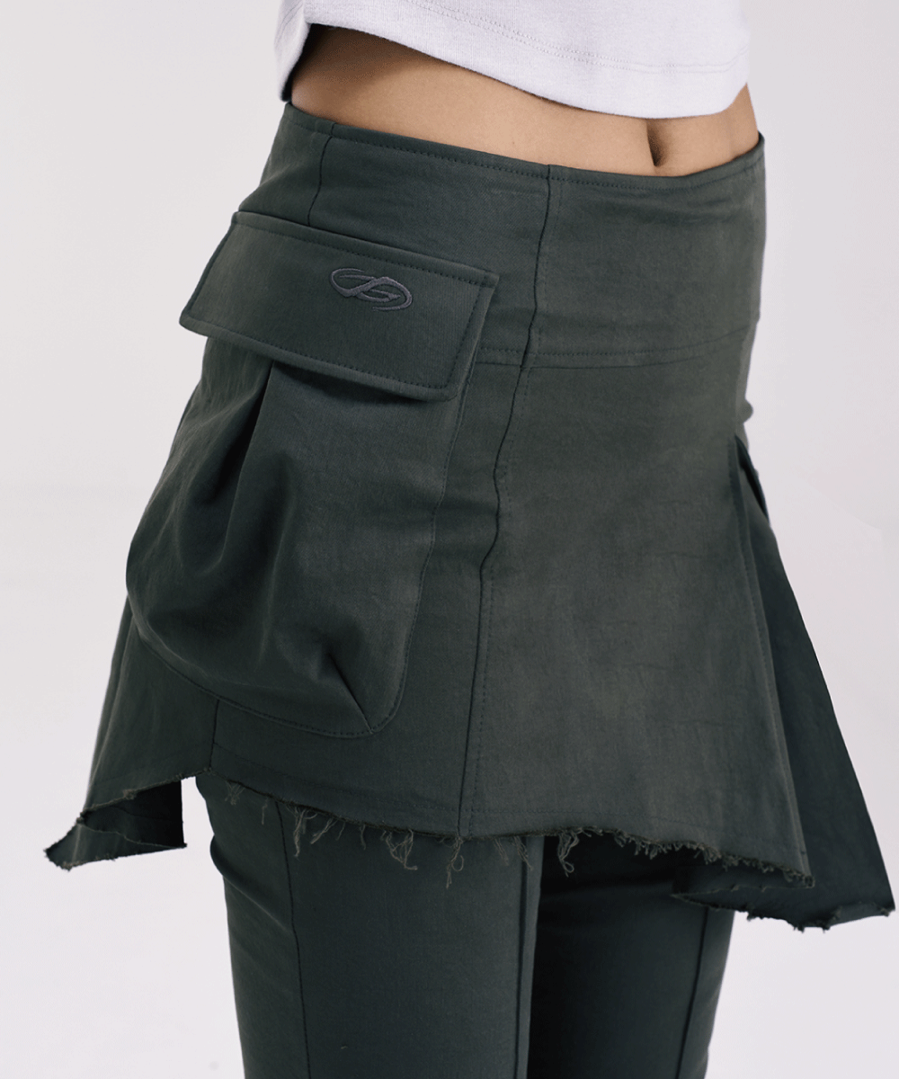 Flare skirt layered pants (Khaki)